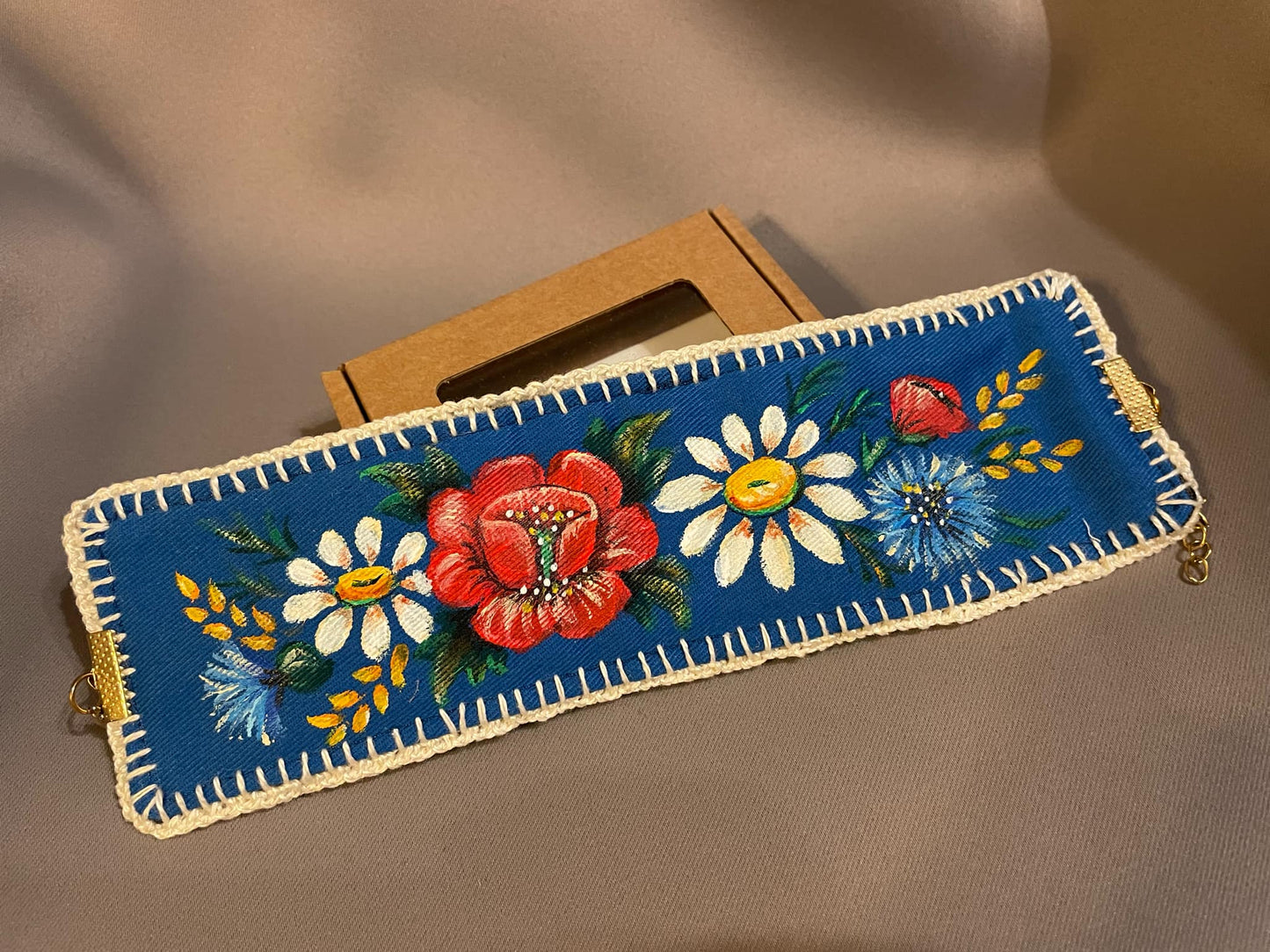 Maalingutega käepael